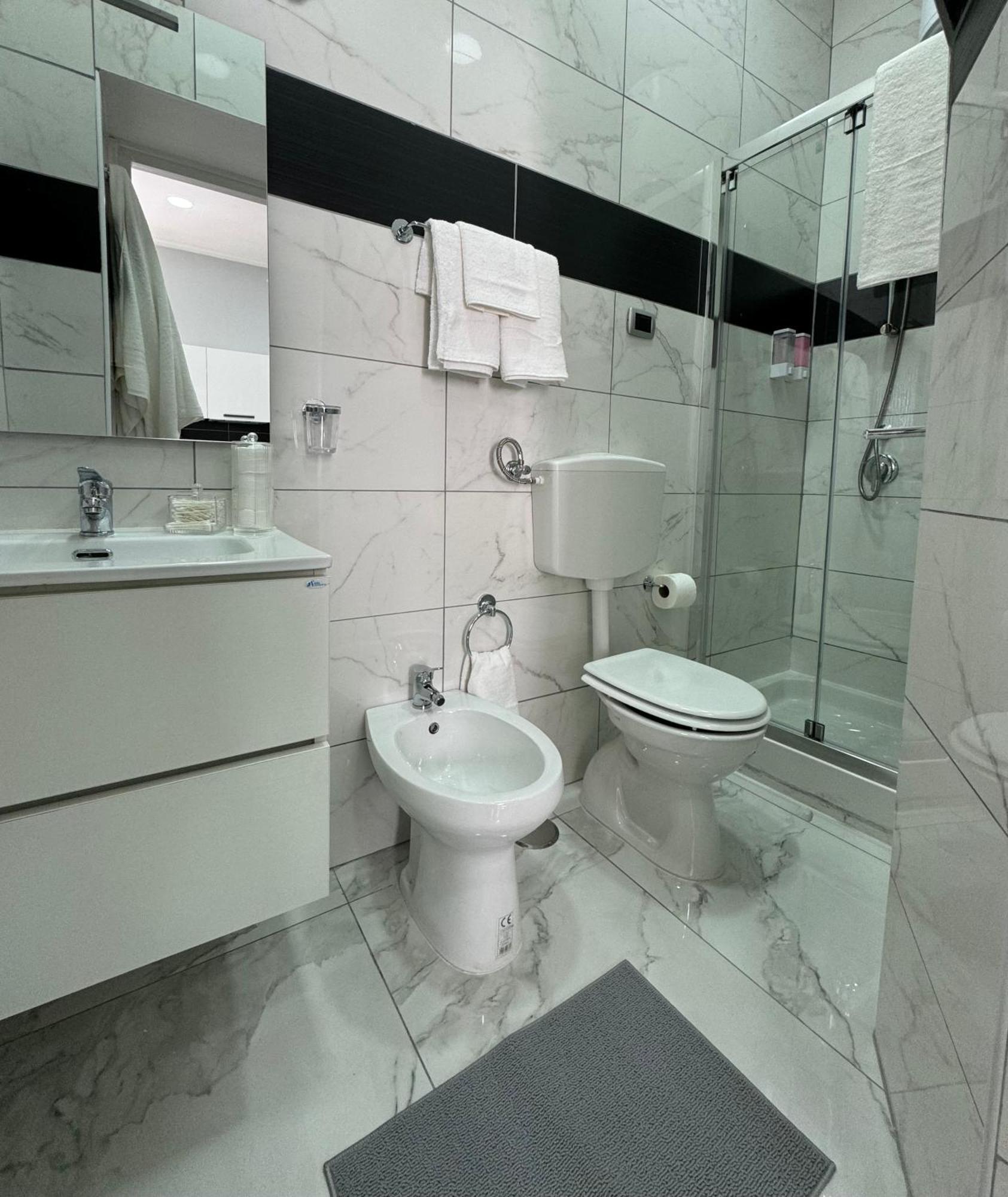 Vesuvius House Daire Napoli Dış mekan fotoğraf